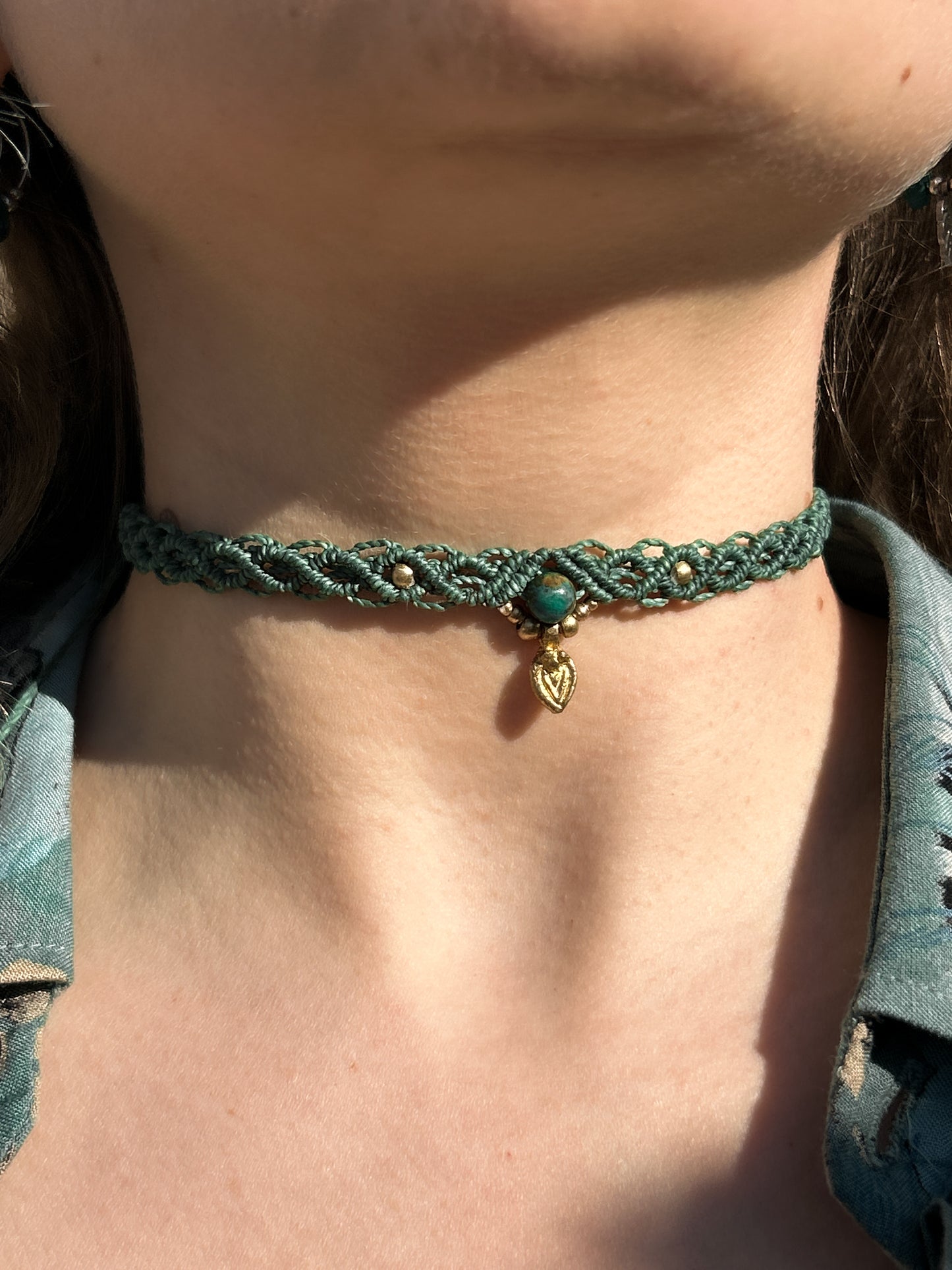 Choker LUNATICA con Crisocolla