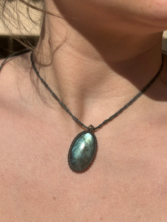 Collana FRIDA con Labradorite